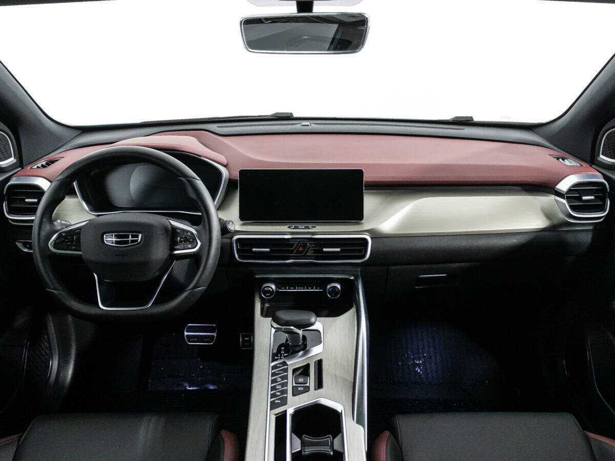 Б/У Джили Кулрэй 2023 года. Фото: #12