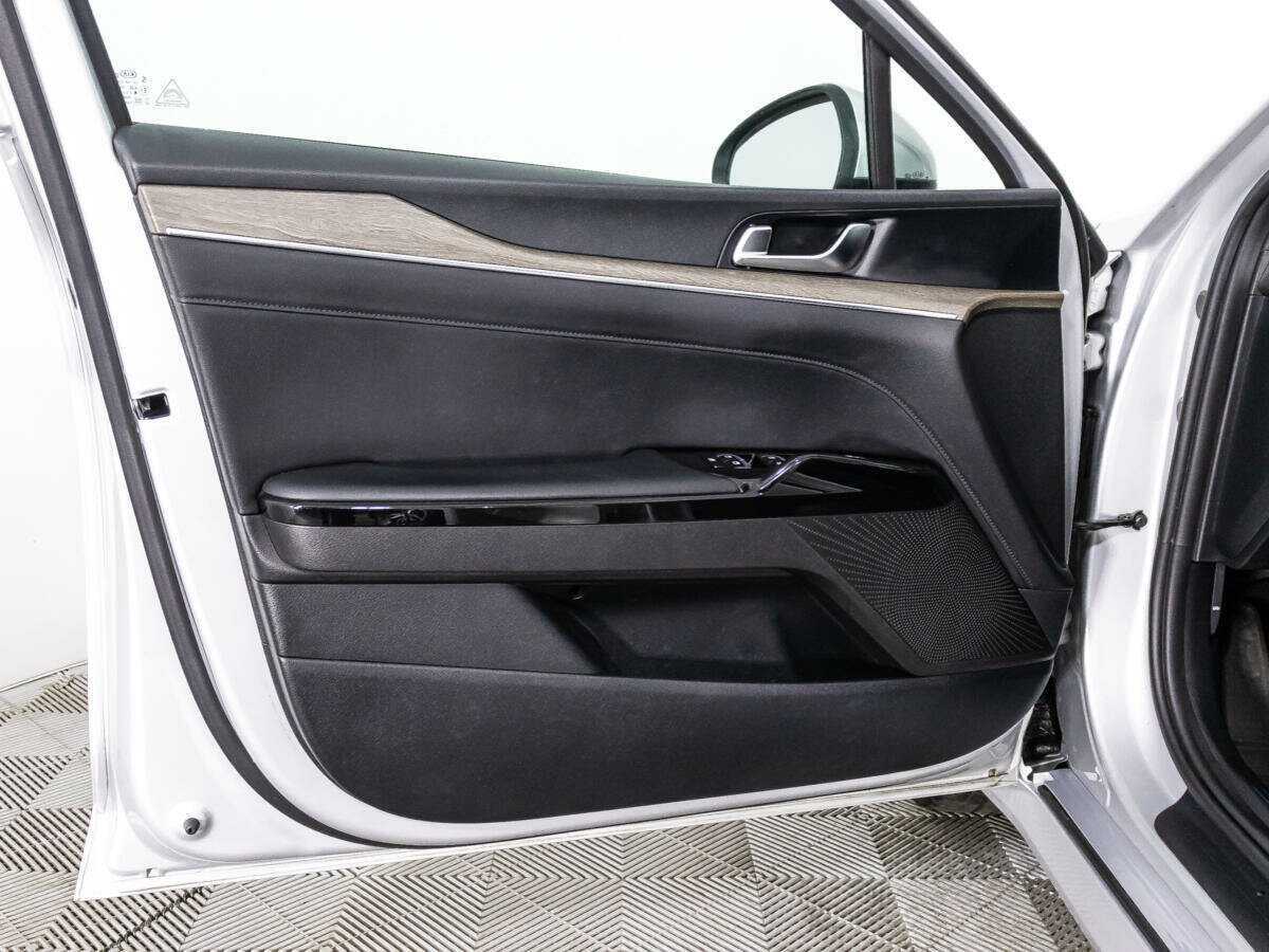 Б/У Киа К5 2021 года. Фото: #22