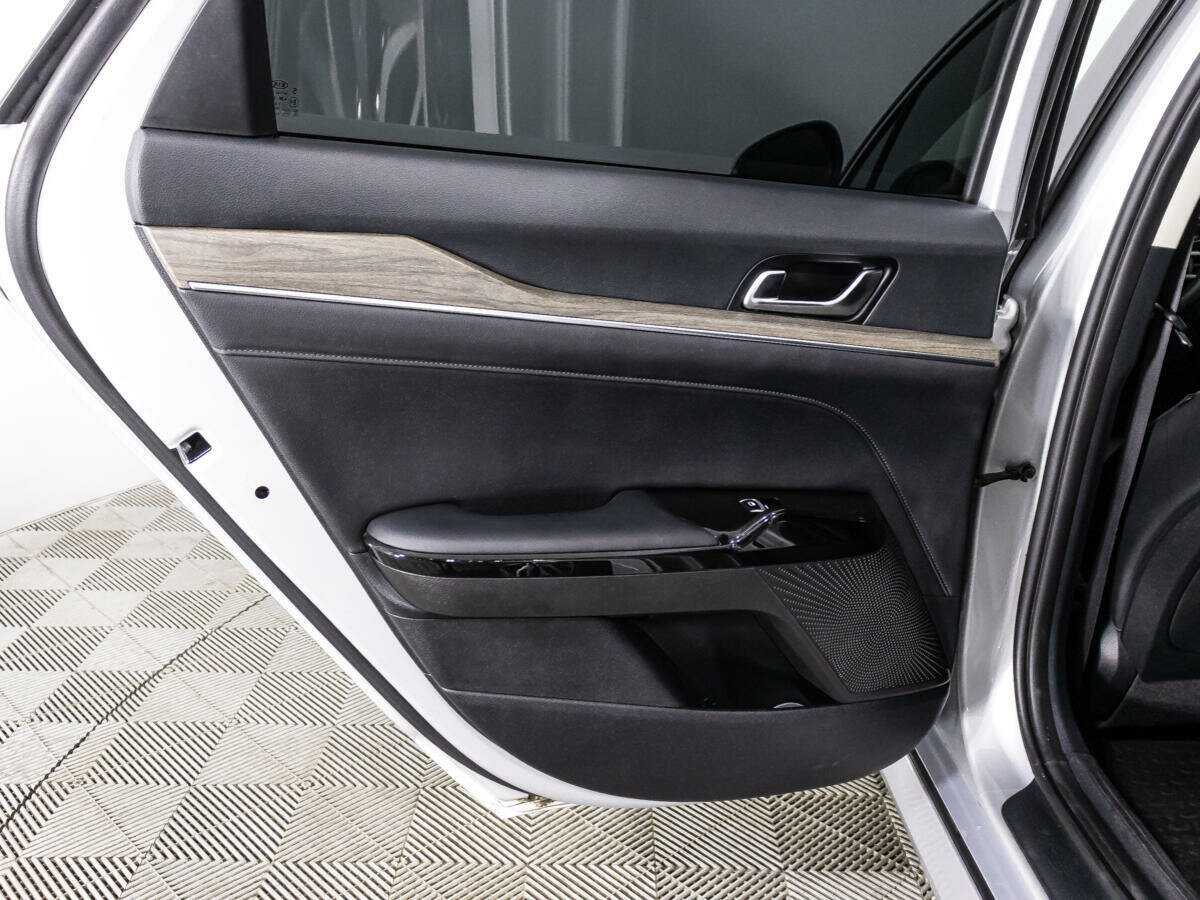 Б/У Киа К5 2021 года. Фото: #23