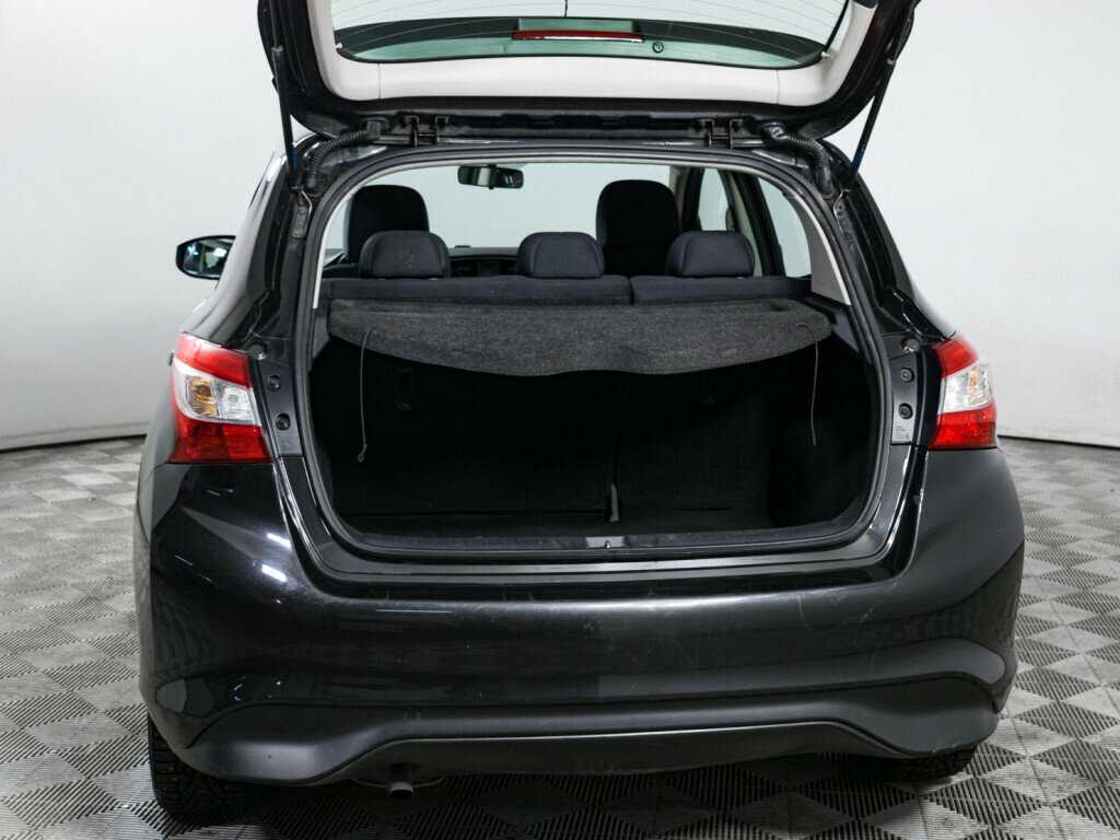 Б/У Ниссан Тиида 2015 года. Фото: #6