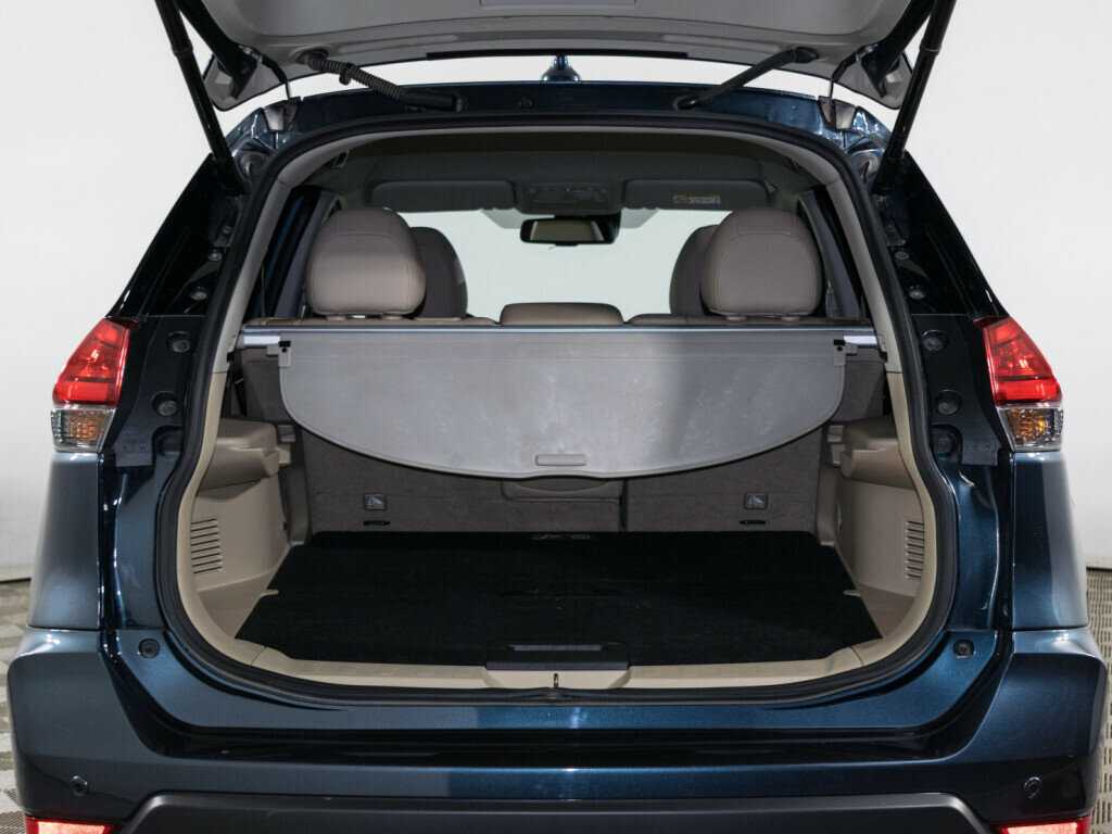 Б/У Ниссан Икс-Трейл 2018 года. Фото: #6