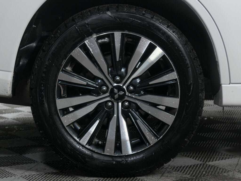 Mitsubishi Outlander 2022 года с пробегом. Фото: #17