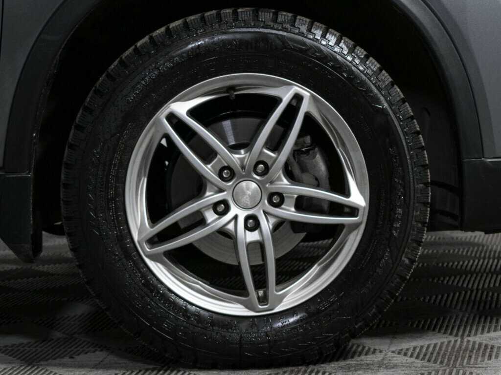 Б/У Ниссан Икс-Трейл 2017 года. Фото: #17