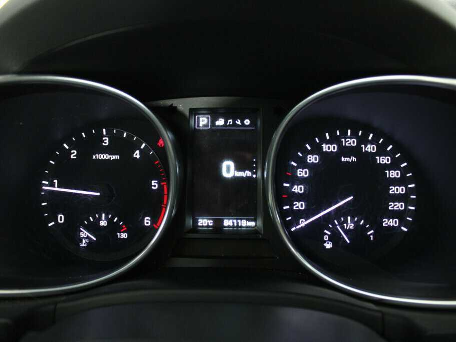 Б/У Хендай Санта Фе 2018 года. Фото: #8