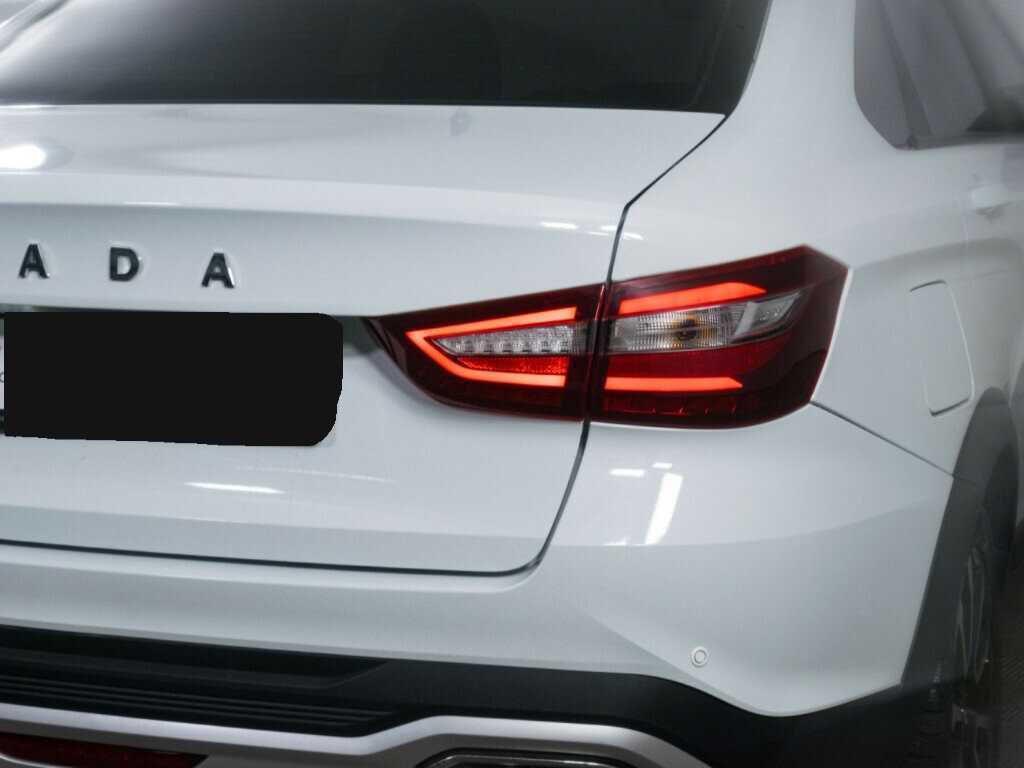 Б/У Лада (ВАЗ) Веста 2023 года. Фото: #13