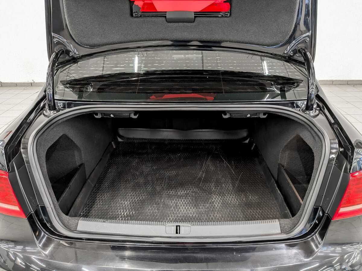 Б/У Фольксваген Пассат 2012 года. Фото: #9