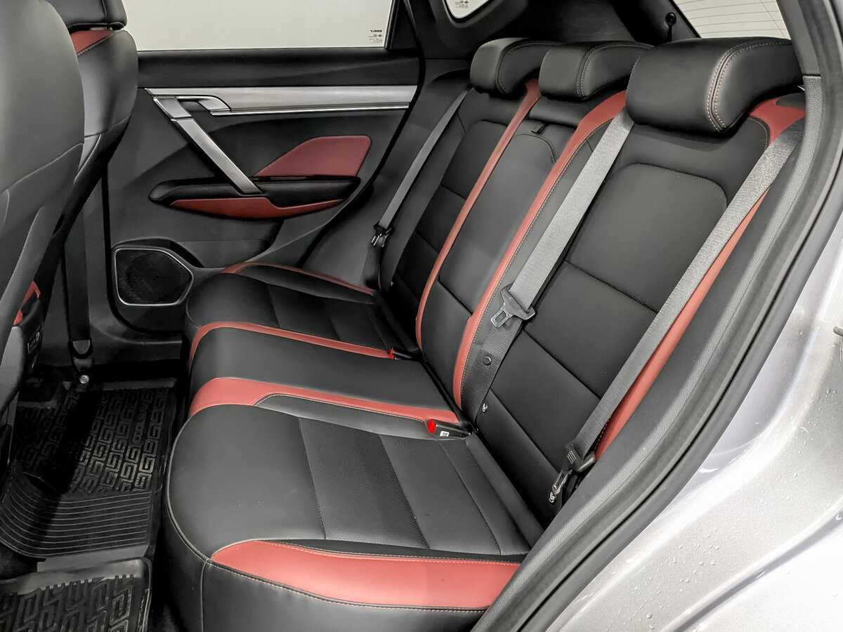 Б/У Джили Кулрэй 2023 года. Фото: #11