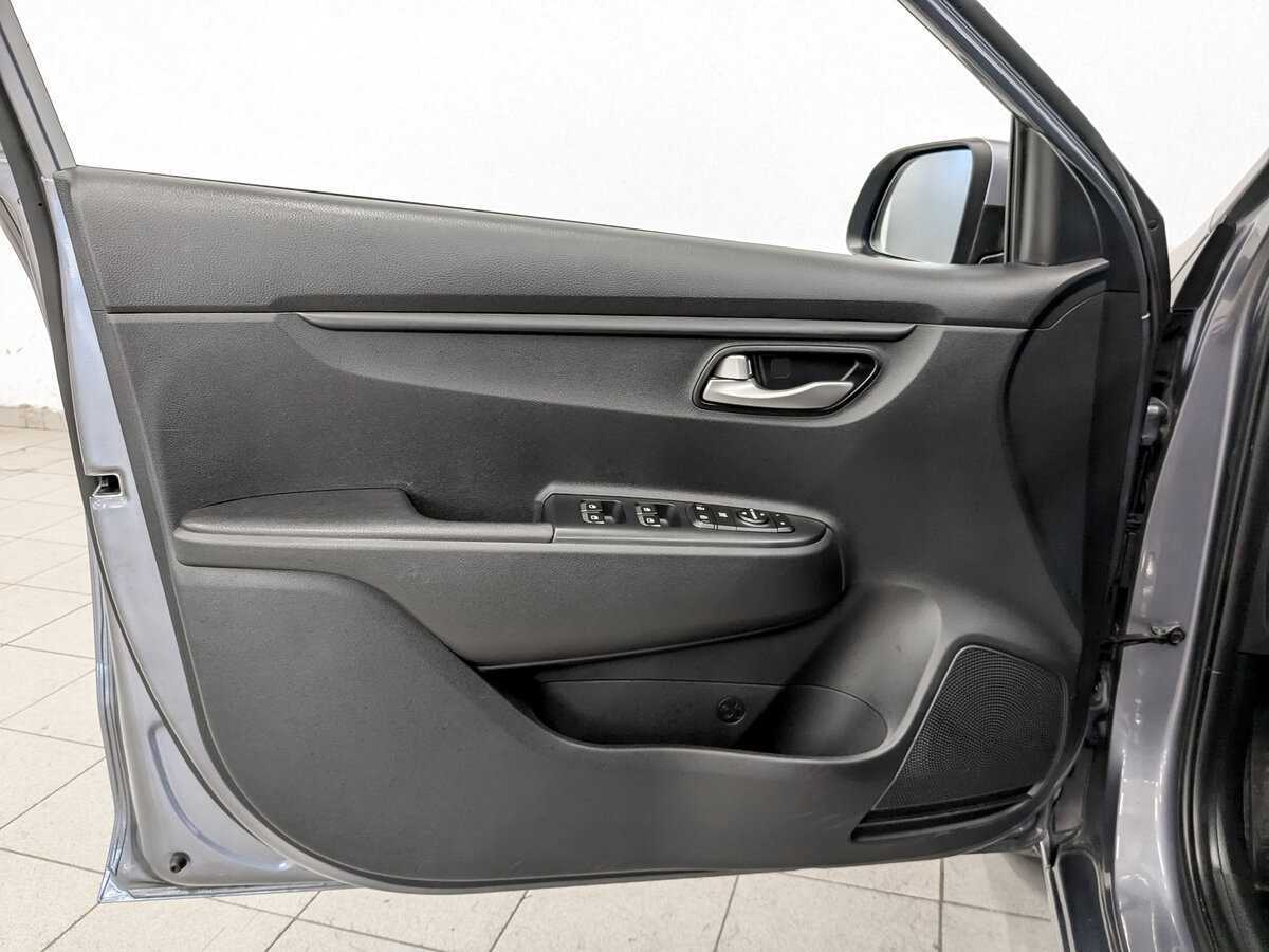 Б/У Киа Рио 2018 года. Фото: #16