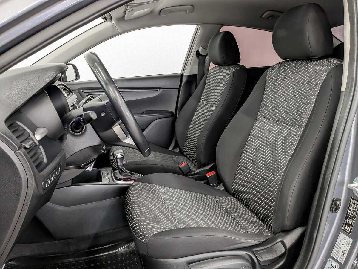 Б/У Киа Рио 2018 года. Фото: #17