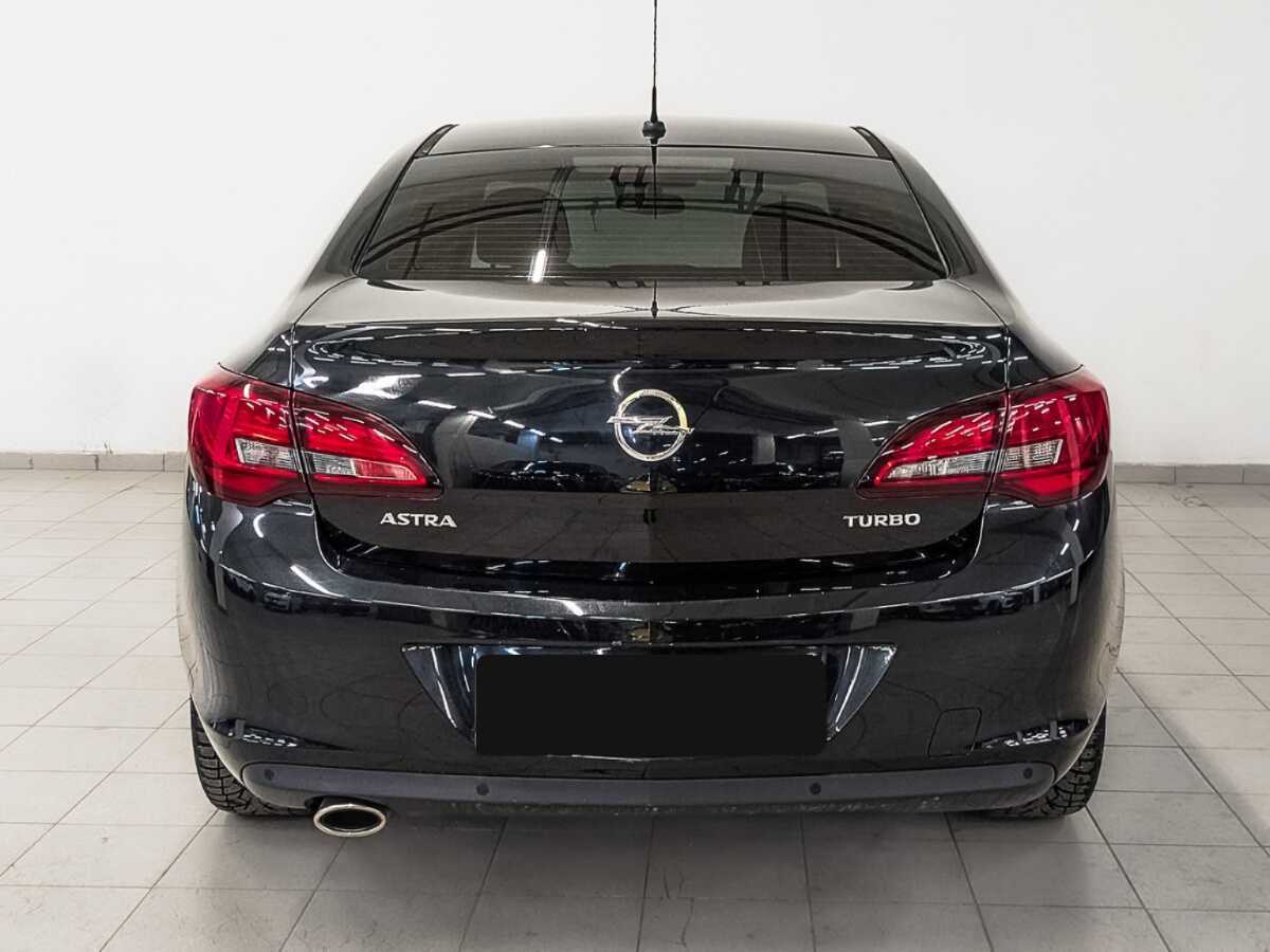 Б/У Опель Астра 2014 года. Фото: #5