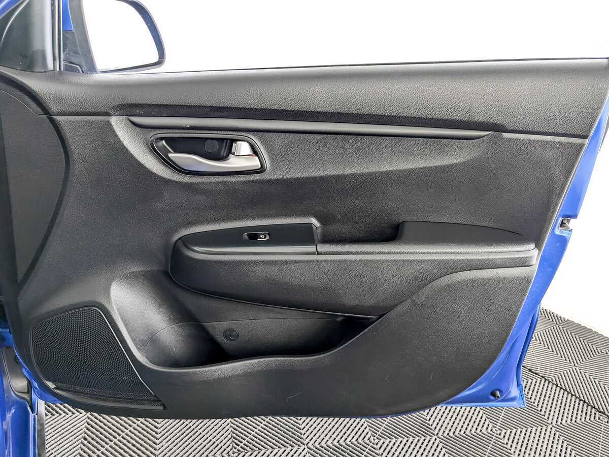 Б/У Киа Рио 2019 года. Фото: #21