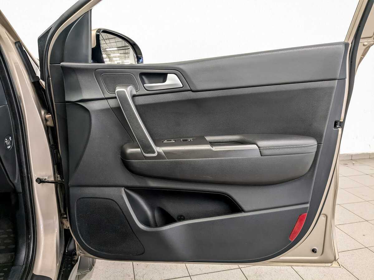 Б/У Киа Спортейдж 2017 года. Фото: #21