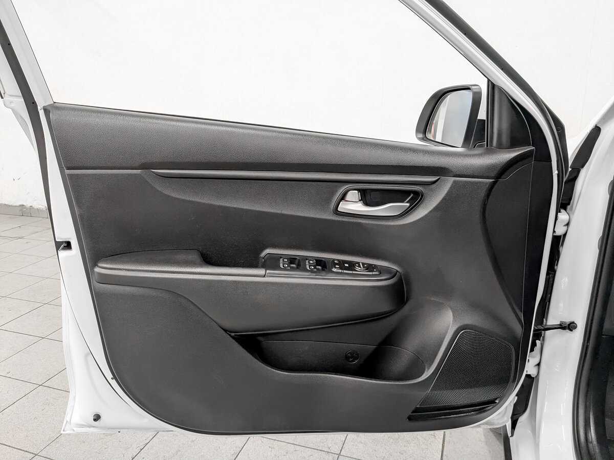 Kia Rio 2020 года с пробегом. Фото: #15