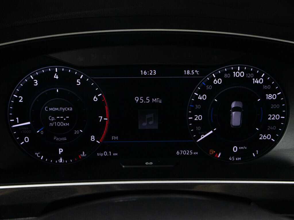 Volkswagen Tiguan 2018 года с пробегом. Фото: #11