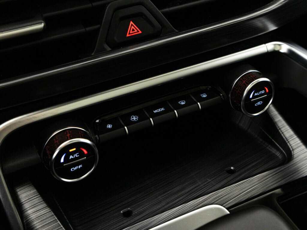 Geely Tugella 2020 года с пробегом. Фото: #21