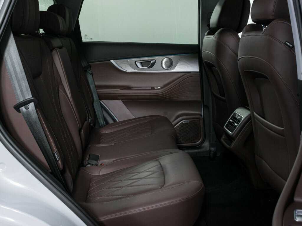 Chery Tiggo 8 Pro Max 2023 года с пробегом. Фото: #11