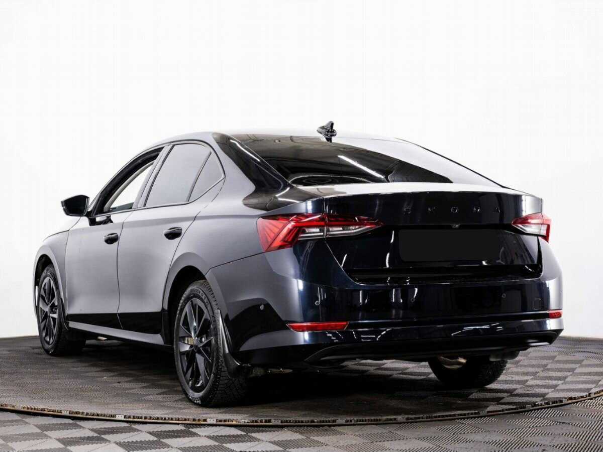 Б/У Шкода Октавия 2020 года. Фото: #3