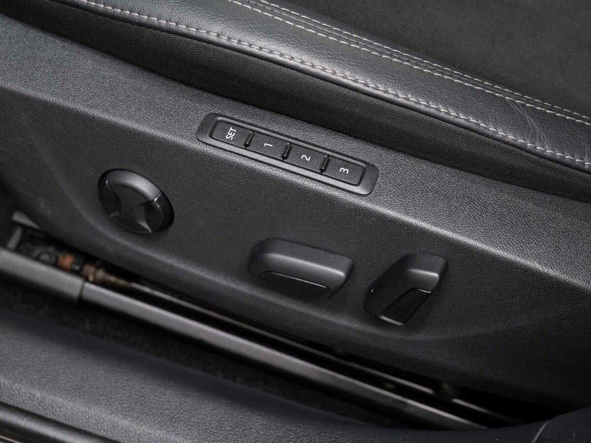 Б/У Шкода Октавия 2020 года. Фото: #19