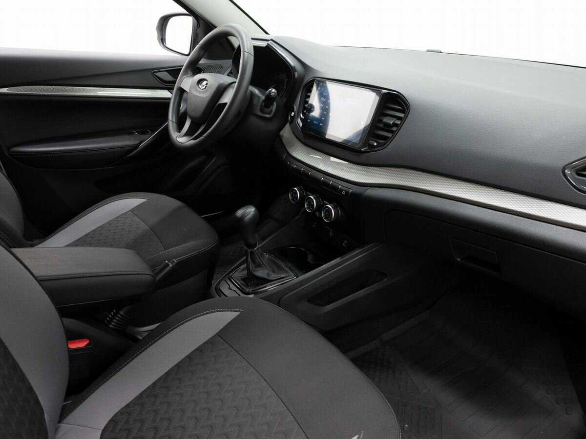 Б/У Лада (ВАЗ) Веста 2023 года. Фото: #11