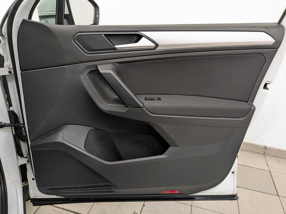 Volkswagen Tiguan 2020 года с пробегом. Фото: #24