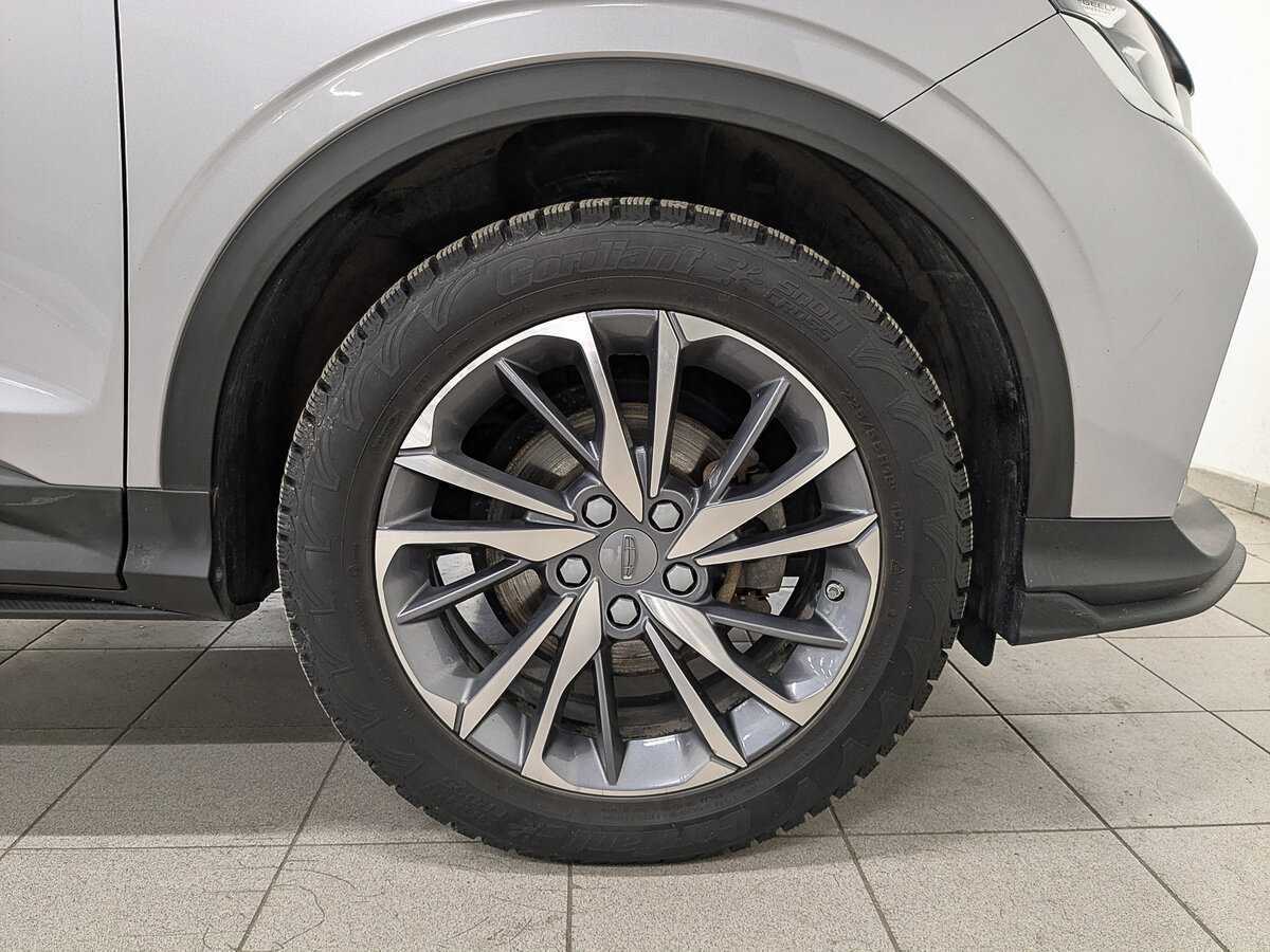 Б/У Джили Кулрэй 2020 года. Фото: #11