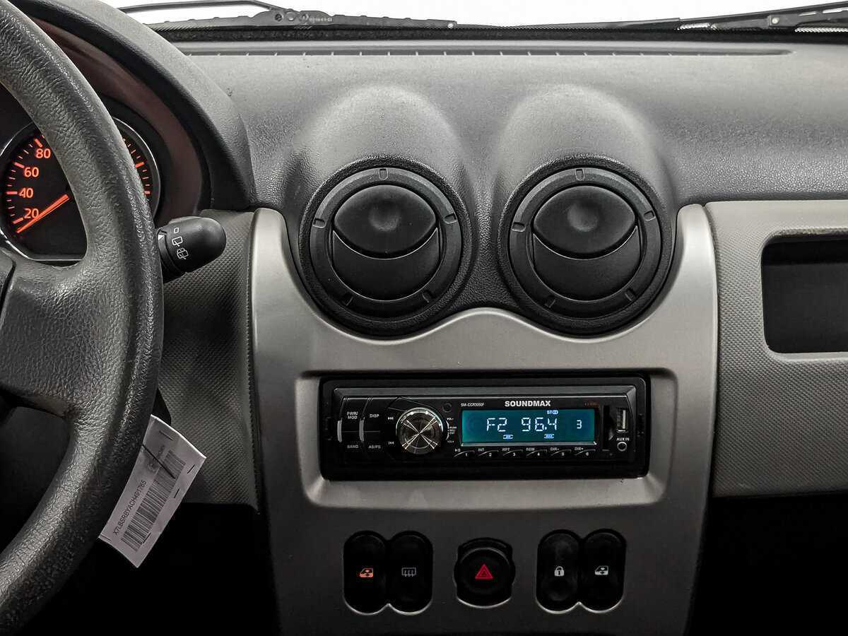 Б/У Рено Сандеро 2012 года. Фото: #16