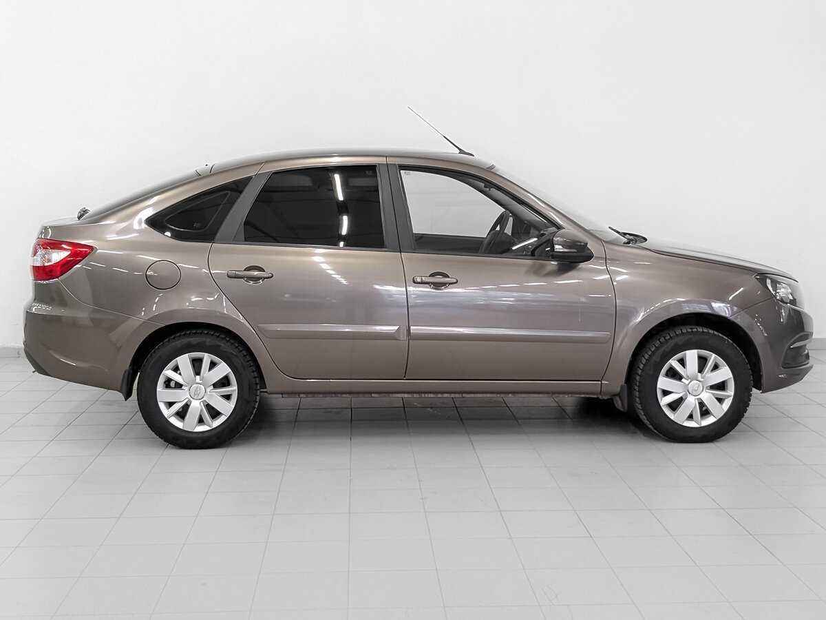 Б/У Лада (ВАЗ) Гранта 2020 года. Фото: #3