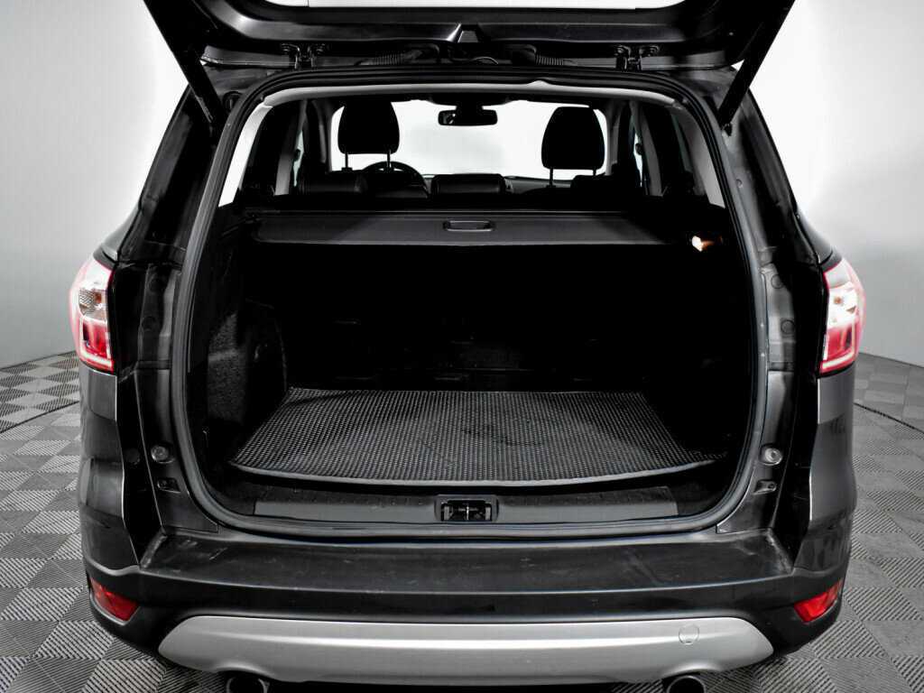 Б/У Форд Куга 2017 года. Фото: #19