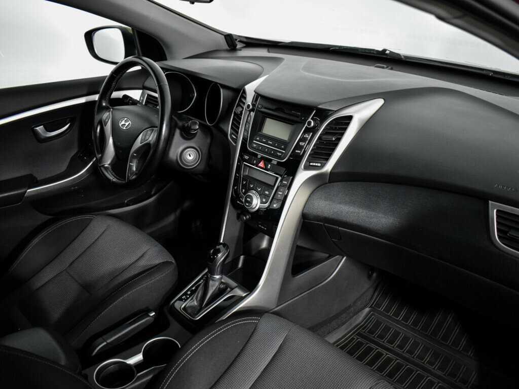 Б/У Хендай ай30 2013 года. Фото: #12