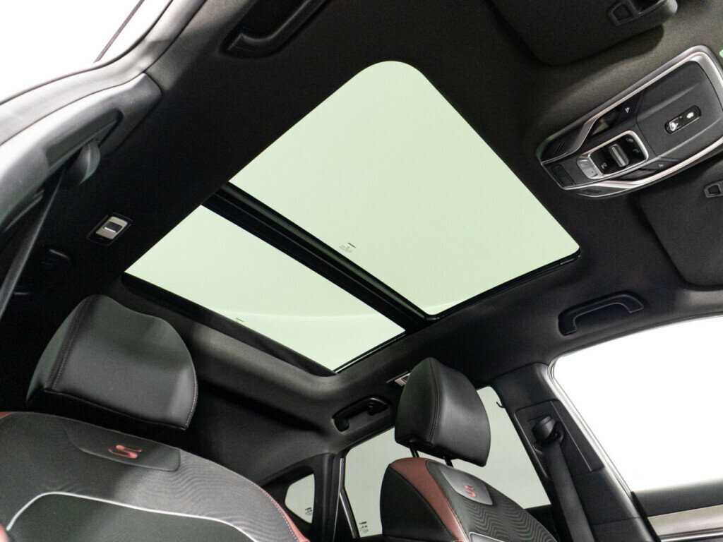 Б/У Джили Кулрэй 2023 года. Фото: #21