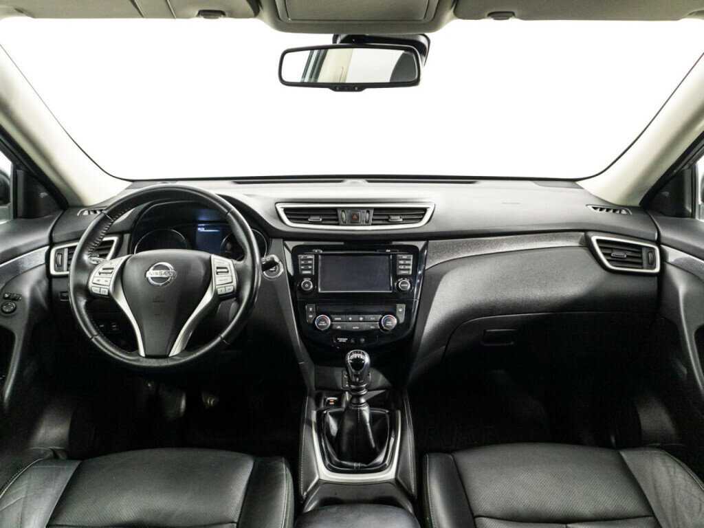 Б/У Ниссан Икс-Трейл 2018 года. Фото: #12