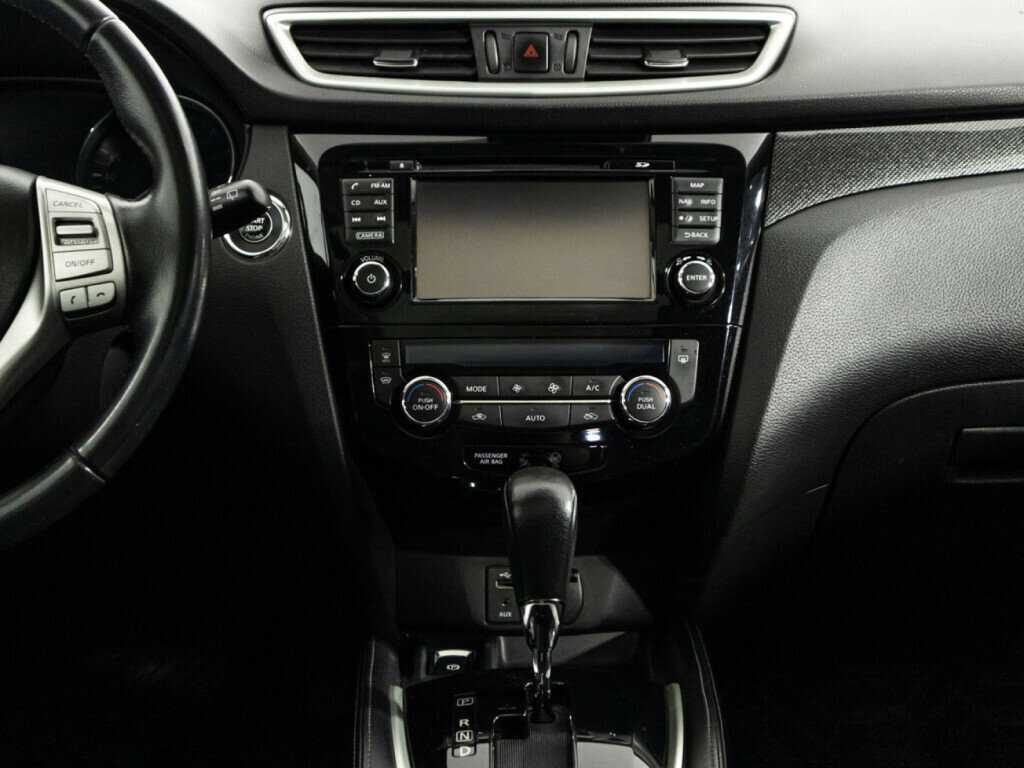 Б/У Ниссан Икс-Трейл 2016 года. Фото: #13