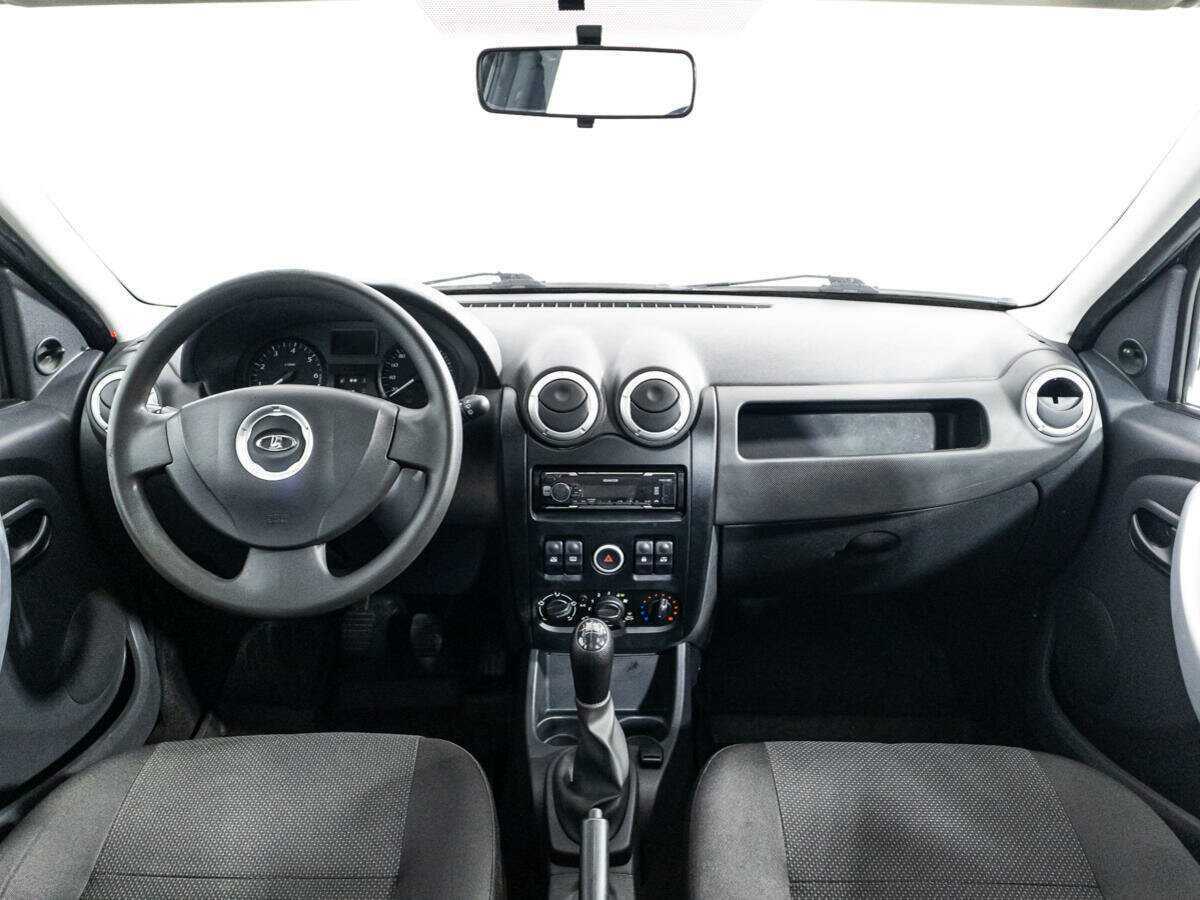 Б/У Лада (ВАЗ) Ларгус 2016 года. Фото: #12