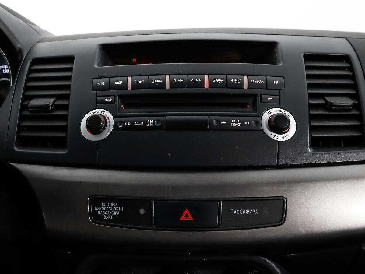 Б/У Митсубиши Лансер 2012 года. Фото: #10