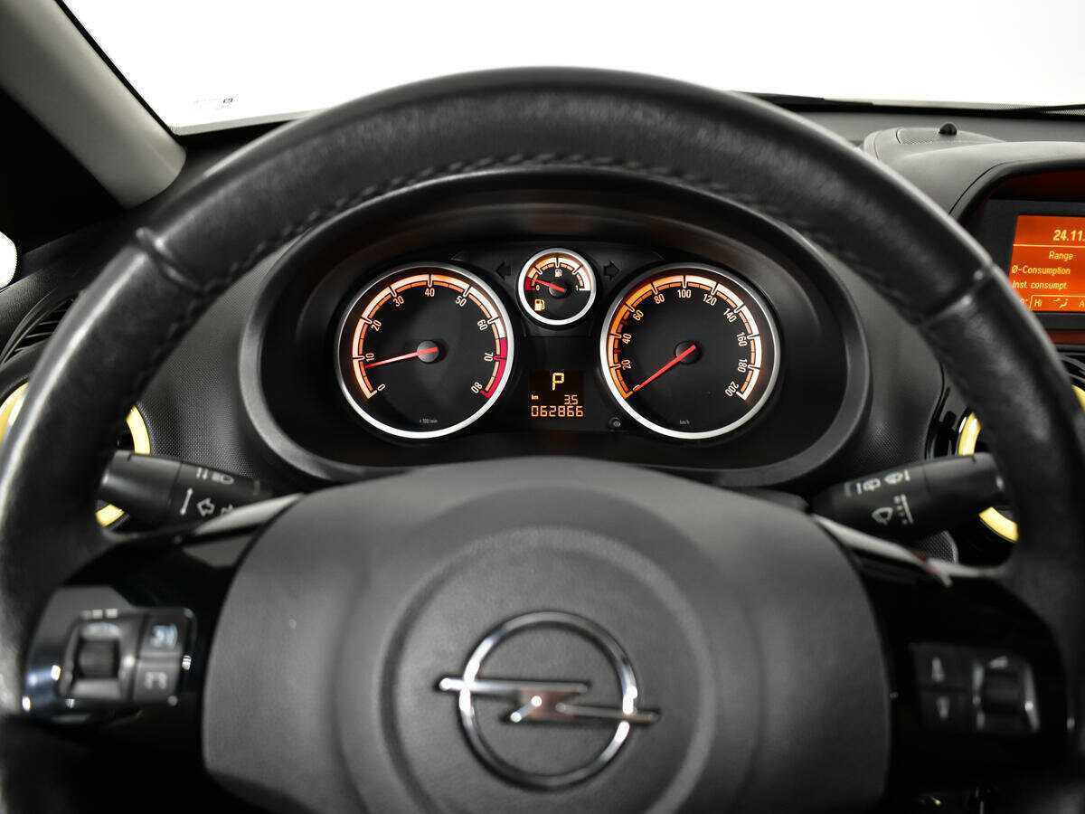 Б/У Опель Корса 2012 года. Фото: #10