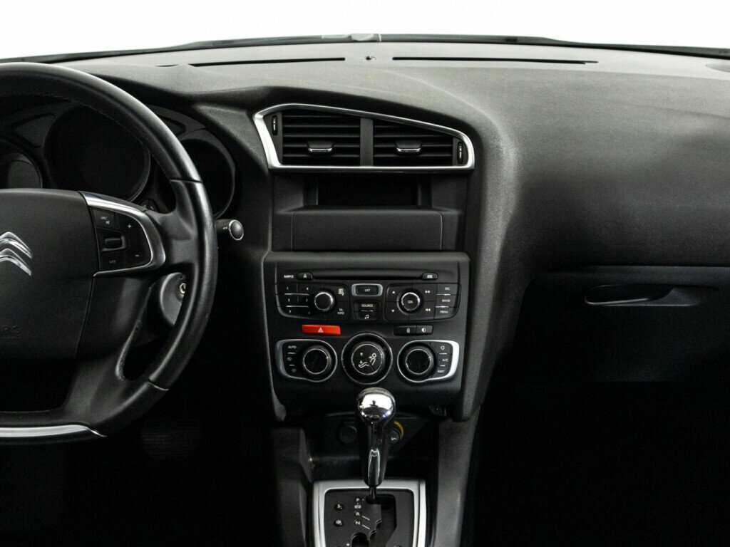 Б/У Ситроен Ц4 2012 года. Фото: #13