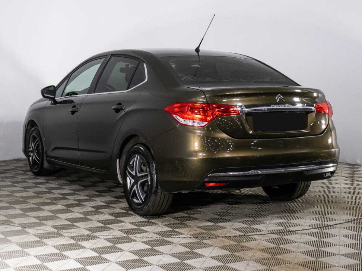 Б/У Ситроен Ц4 2016 года. Фото: #6