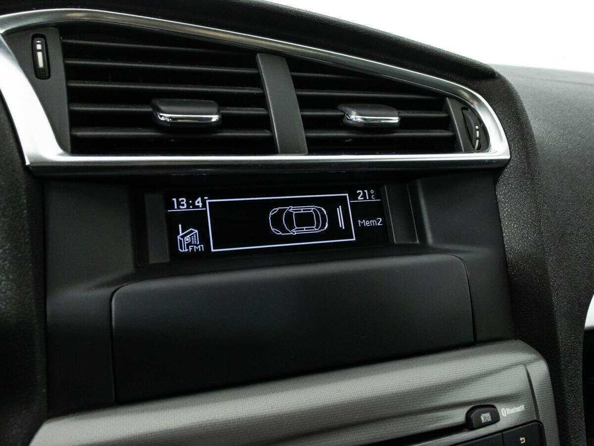 Б/У Ситроен Ц4 2016 года. Фото: #15