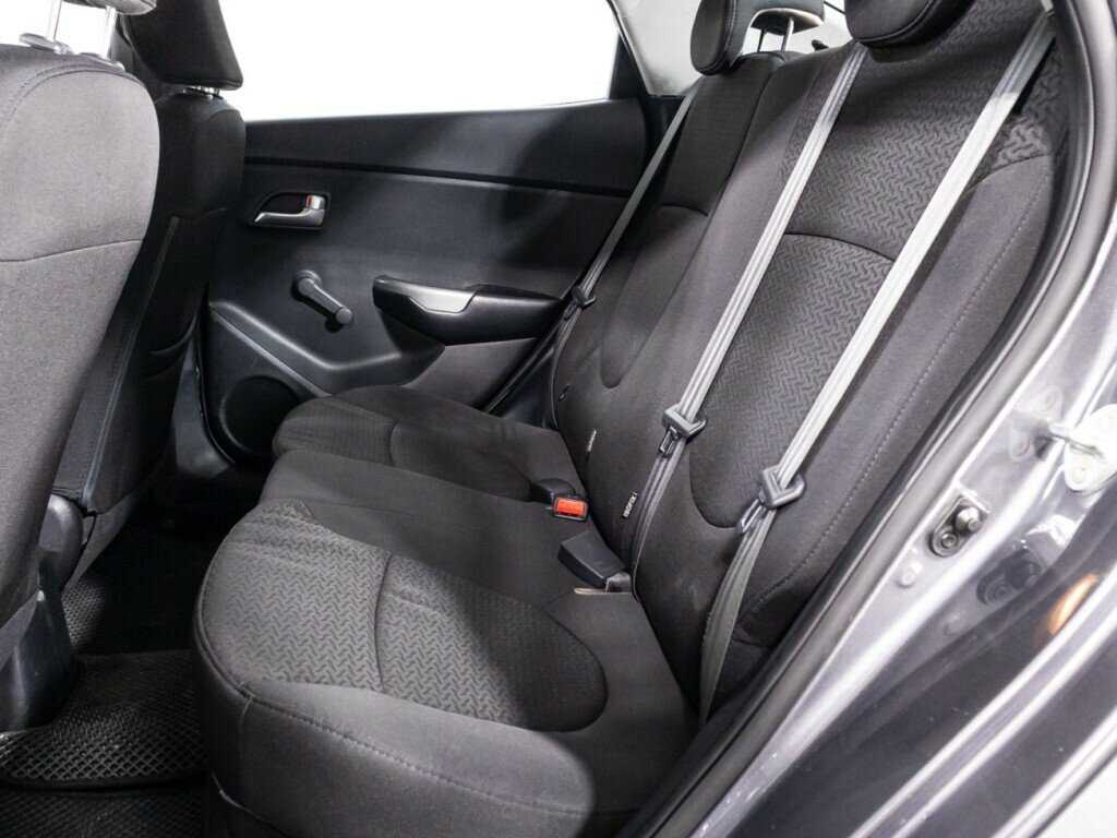 Б/У Киа Рио 2013 года. Фото: #9