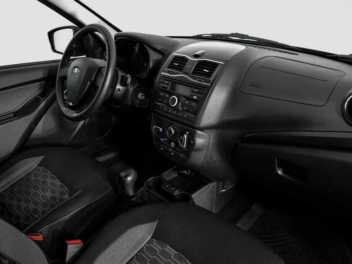 Б/У Лада (ВАЗ) Гранта 2023 года. Фото: #9