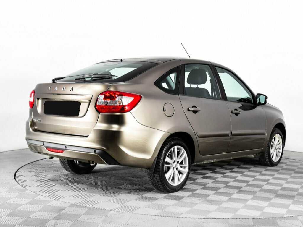 Б/У Лада (ВАЗ) Гранта 2019 года. Фото: #4