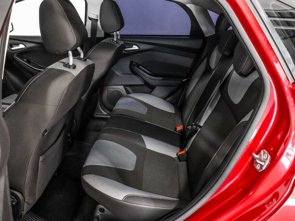 Ford Focus 2012 года с пробегом. Фото: #9