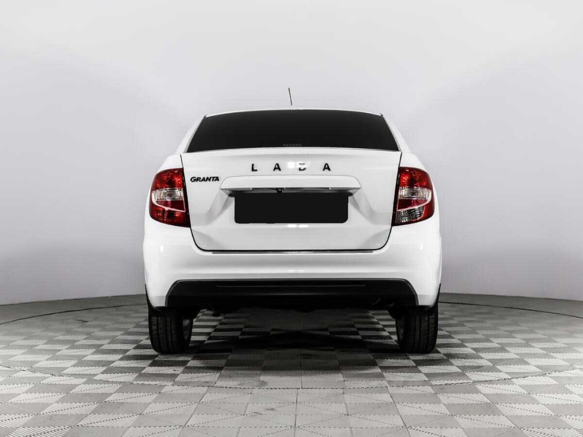 Б/У Лада (ВАЗ) Гранта 2023 года. Фото: #4