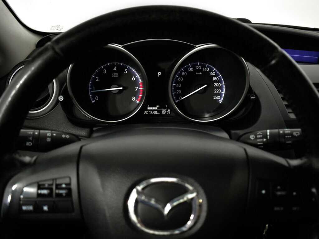 Б/У Мазда 3 2012 года. Фото: #10