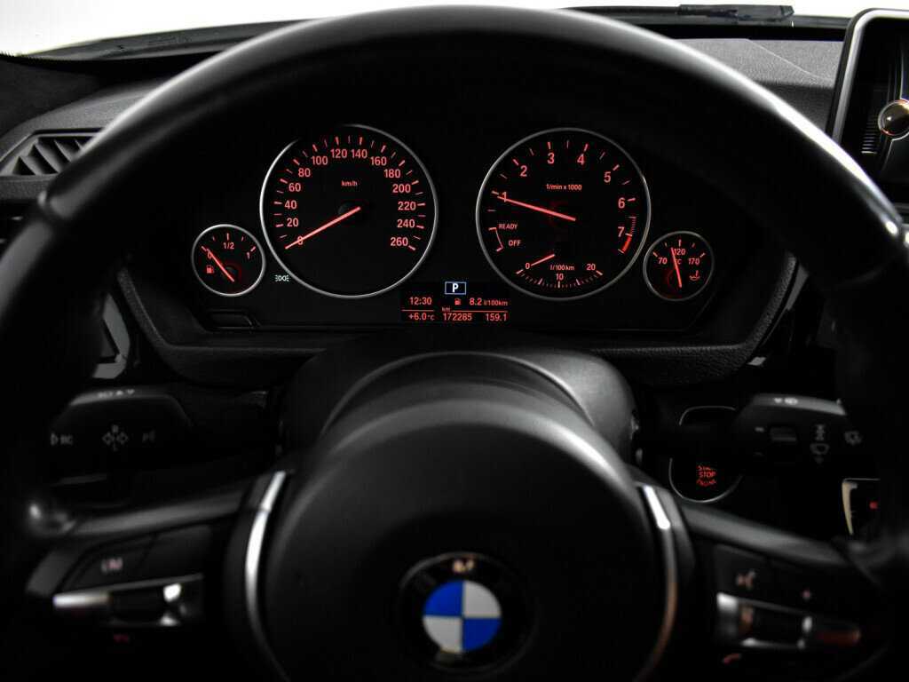 BMW 3 серии 2017 года с пробегом. Фото: #21