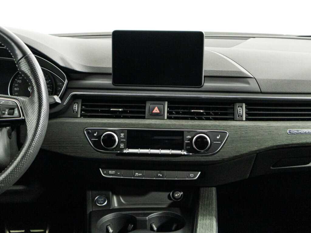 Audi A4 2019 года с пробегом. Фото: #13