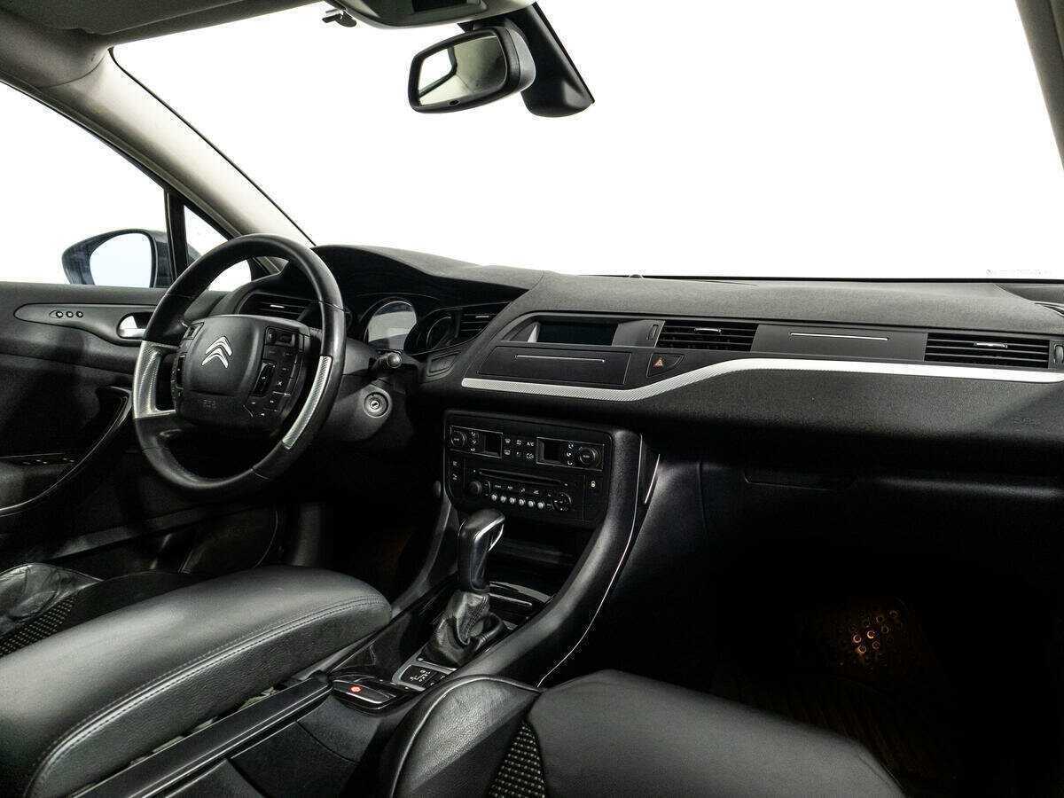 Б/У Ситроен Ц5 2013 года. Фото: #6