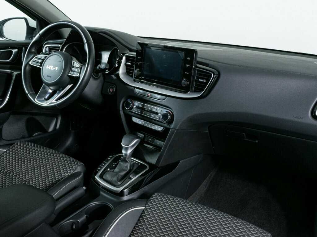 Б/У Киа Сид 2022 года. Фото: #7