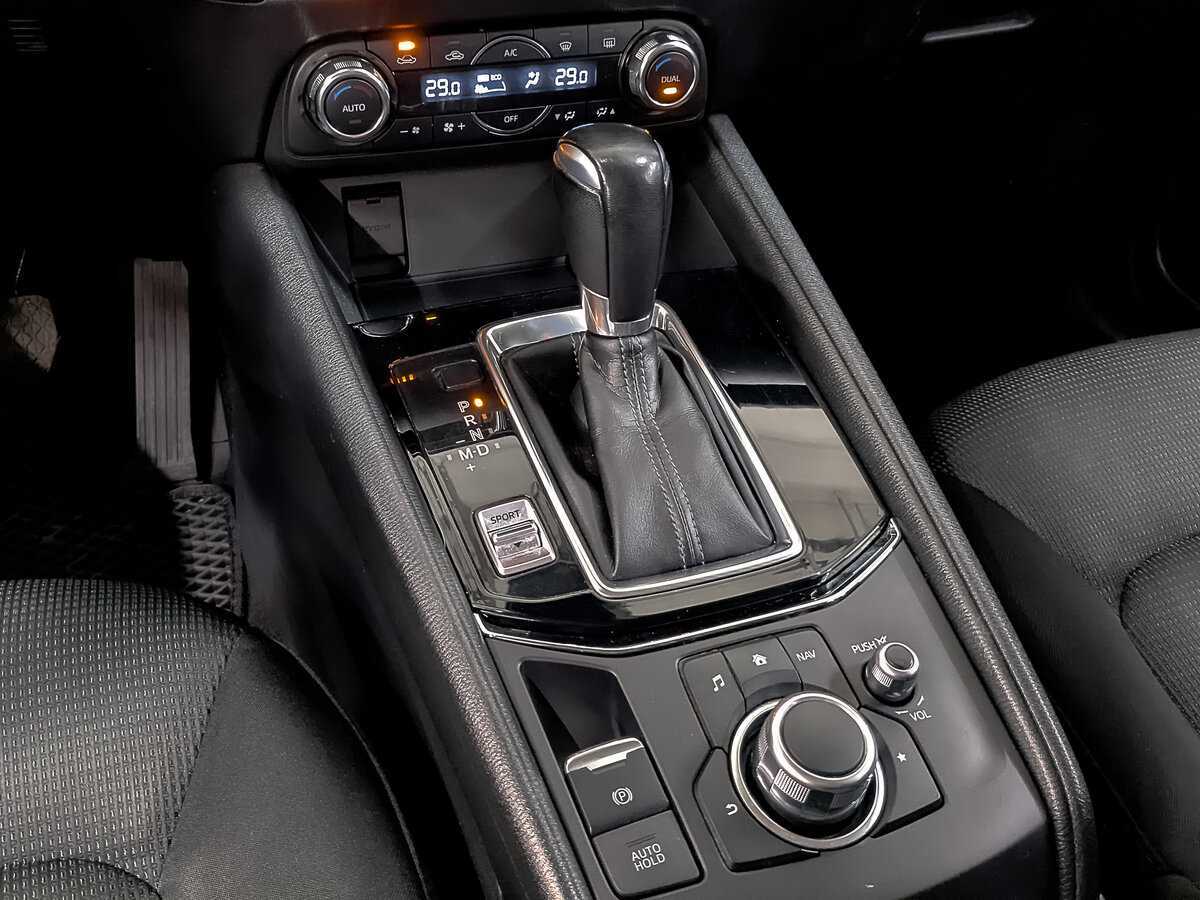 Б/У Мазда Ц-Икс-5 2018 года. Фото: #17