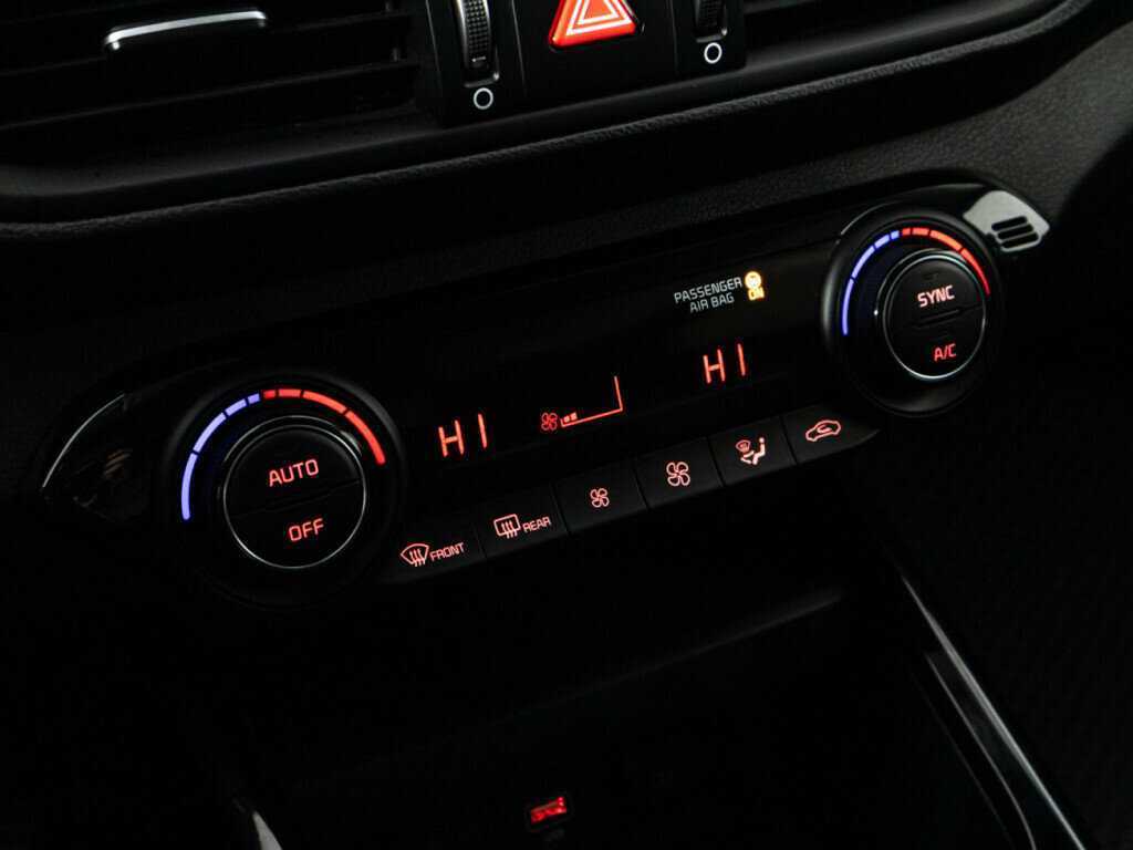 Б/У Киа Церато 2022 года. Фото: #18